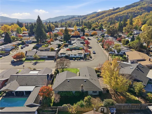 $599,000 | 464 Nokomis Drive, Ukiah, CA 95482