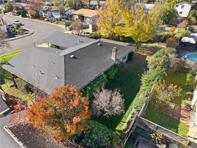 $599,000 | 464 Nokomis Drive, Ukiah, CA 95482