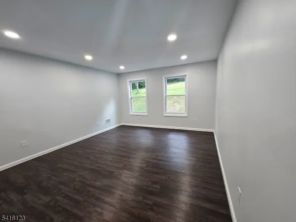 $3,500 | 43 Rockport Road, Wantage, NJ 07461
