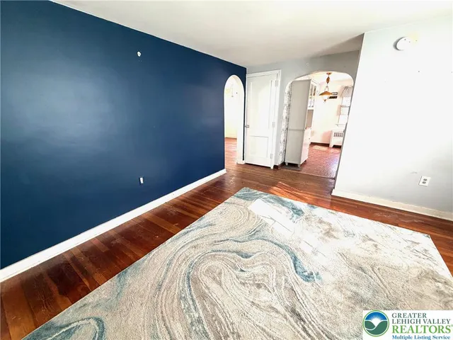 $2,100 | 216 Mulberry Street, Bath, PA 18014