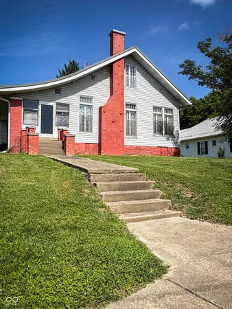 $189,000 | 106 College Street, Paoli, IN 47454