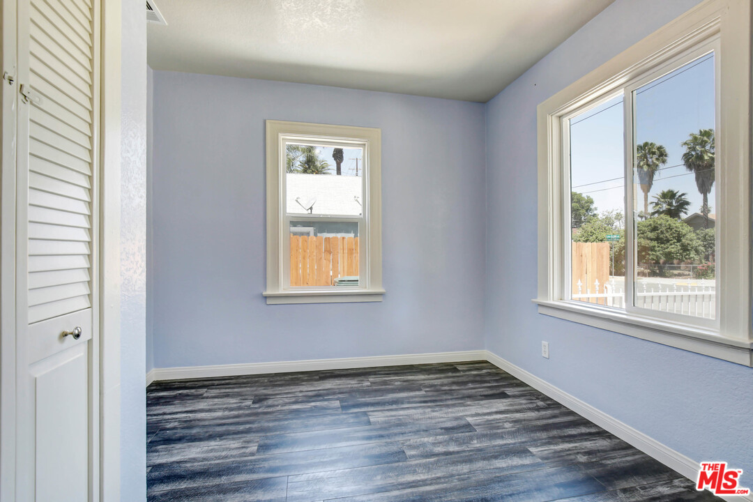 3370 1st Street Riverside, CA 92501 - Photo 10 of 14