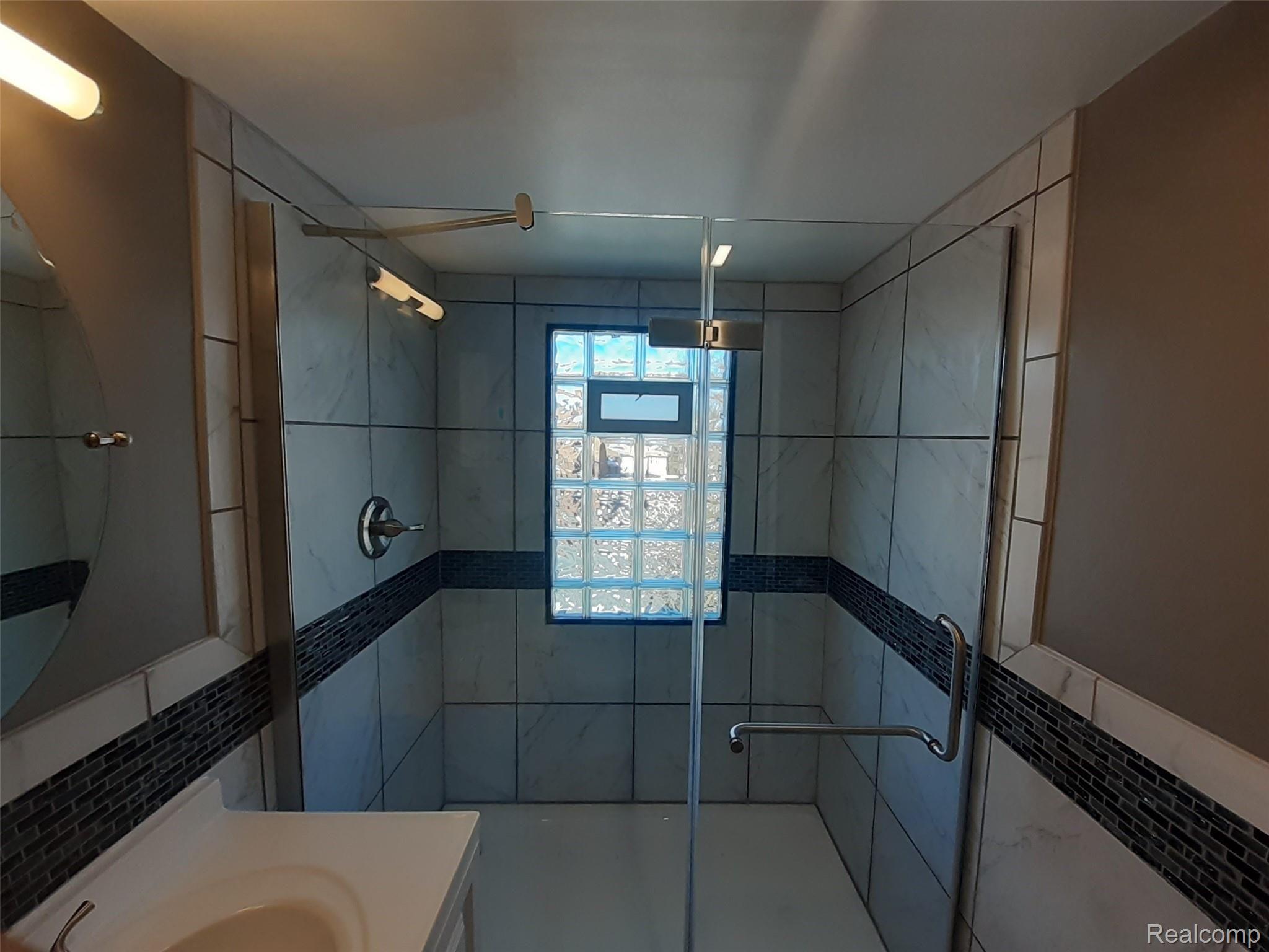 20115 Canterbury Road Detroit, MI 48221 - Photo 27 of 38 20200221_131726.jpg