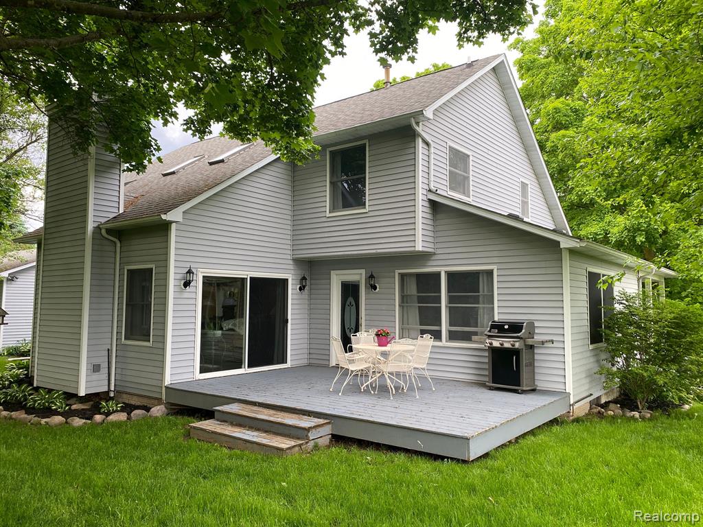 7389 Lobdell Road Linden, MI 48451 - Photo 8 of 45