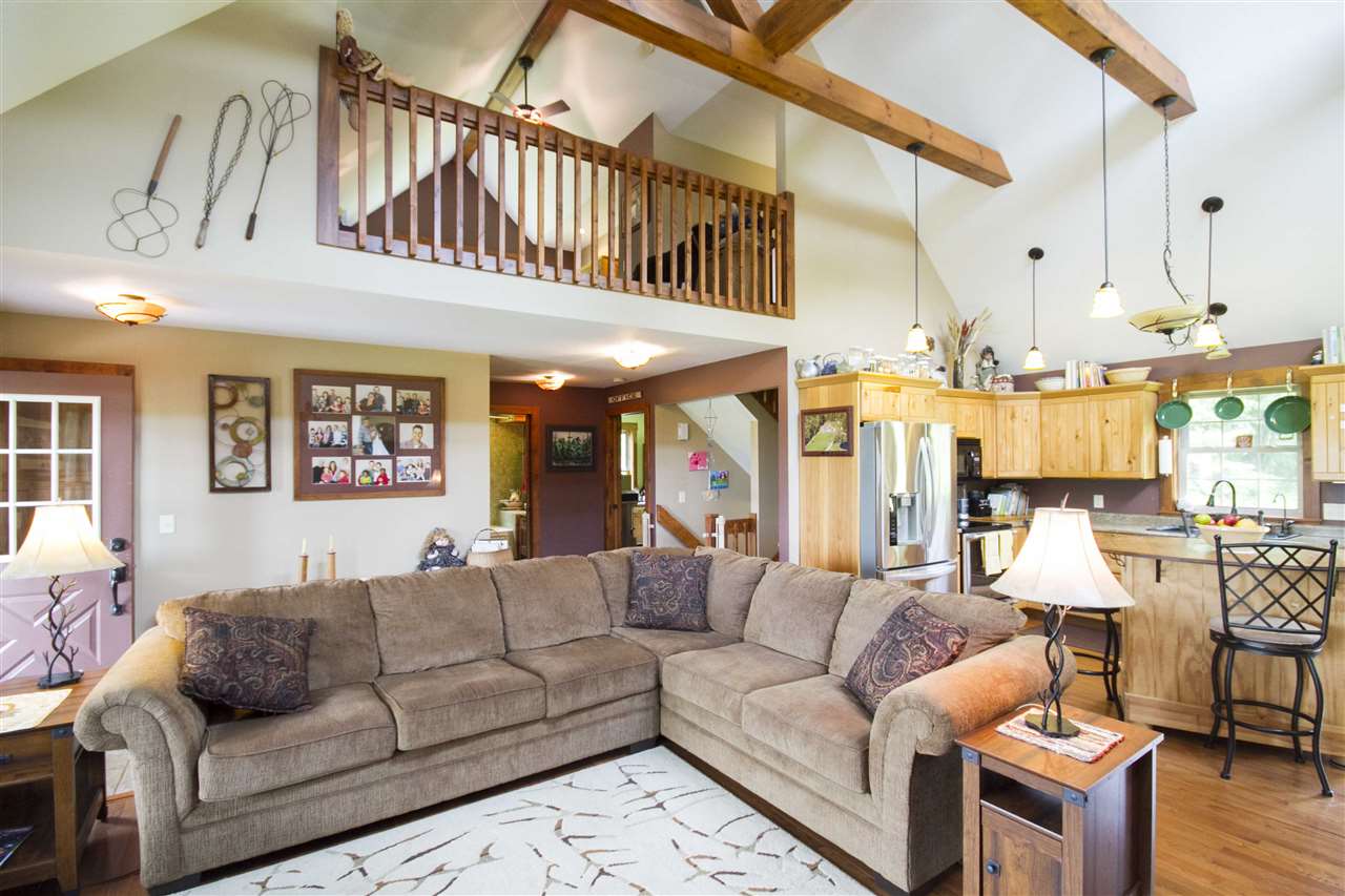 18031 Hurshtown Road Grabill, IN 46741 - Photo 5 of 35