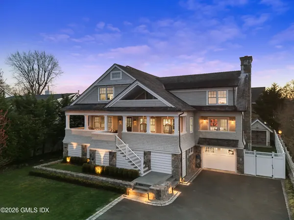 $5,390,000 | 7 Grimes Road, Old Greenwich, CT 06870