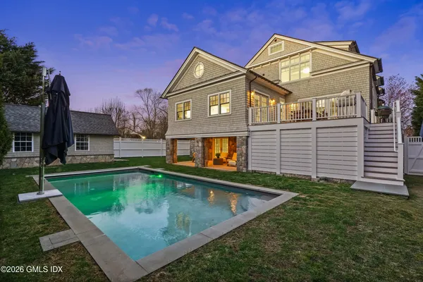 $5,390,000 | 7 Grimes Road, Old Greenwich, CT 06870