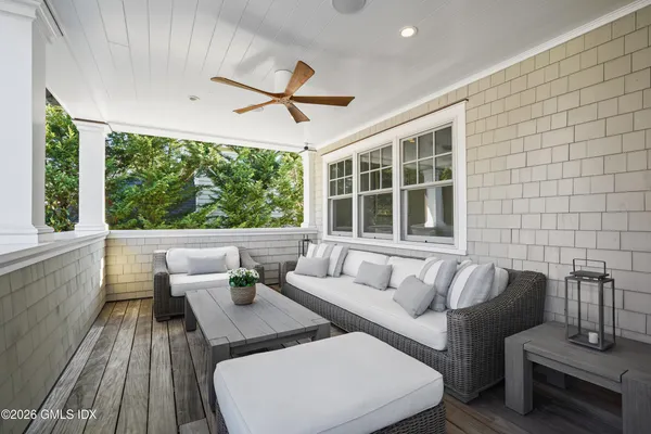 $5,390,000 | 7 Grimes Road, Old Greenwich, CT 06870