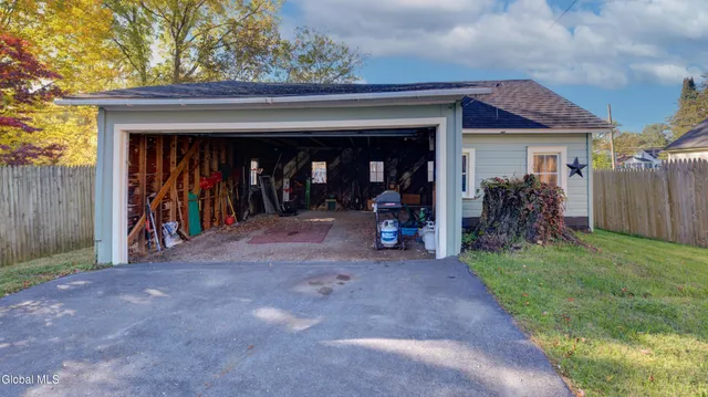 $269,900 | 623 Charles Street, Glenville, NY 12302