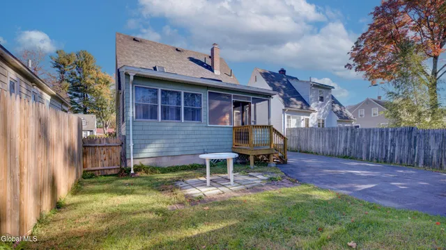 $269,900 | 623 Charles Street, Glenville, NY 12302
