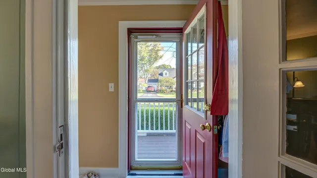 $269,900 | 623 Charles Street, Glenville, NY 12302