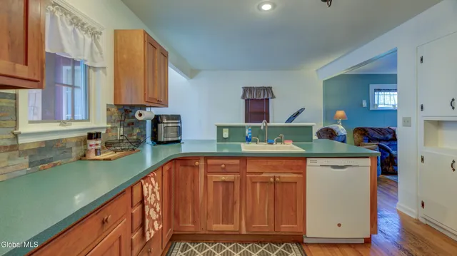 $269,900 | 623 Charles Street, Glenville, NY 12302