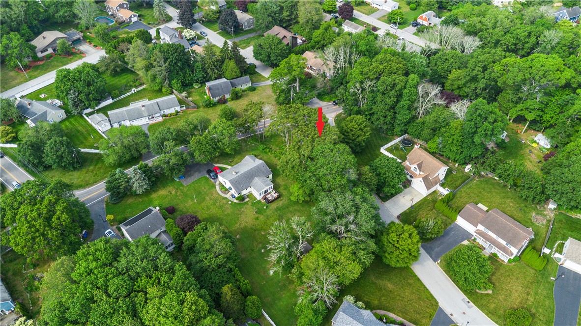 192 Schoolhouse Road Warren, RI 02885 - Photo 13 of 14