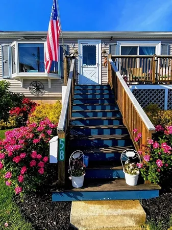 $599,900 | 58 Bayview Avenue, Fairhaven, MA 02719
