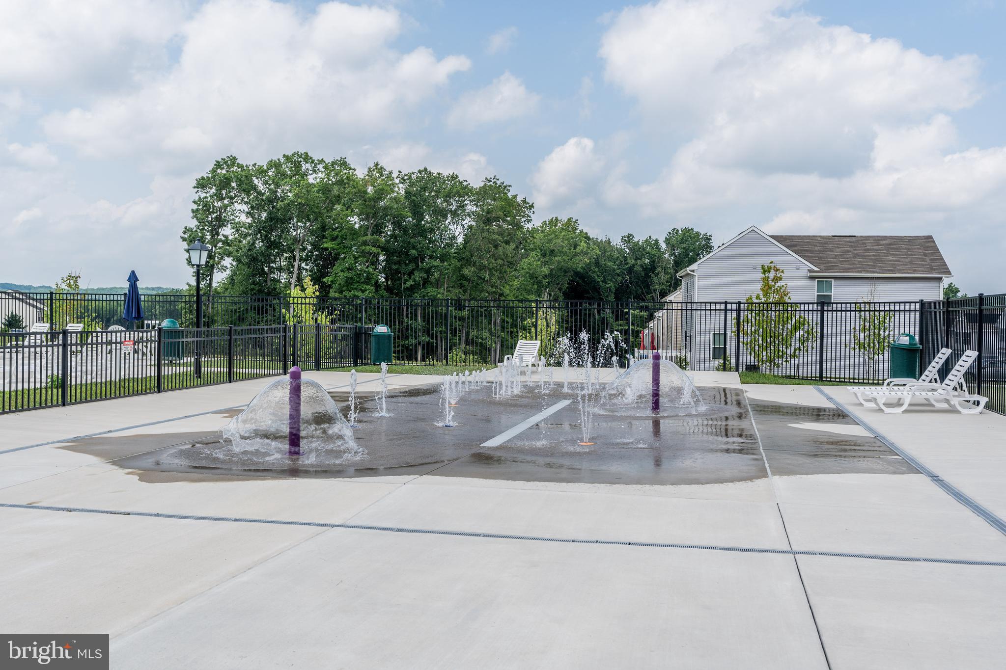 13 Sequoia Place Elkton, MD 21921 - Photo 7 of 11 Community Splash Pad