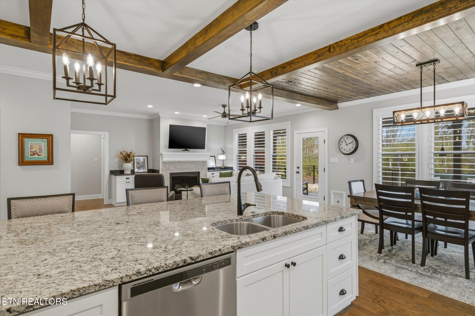 162 Tsuhdatsi Way Loudon, TN 37774 - Photo 21 of 60 11-162-Tsuhdatsi-Way-Loudon-TN-10