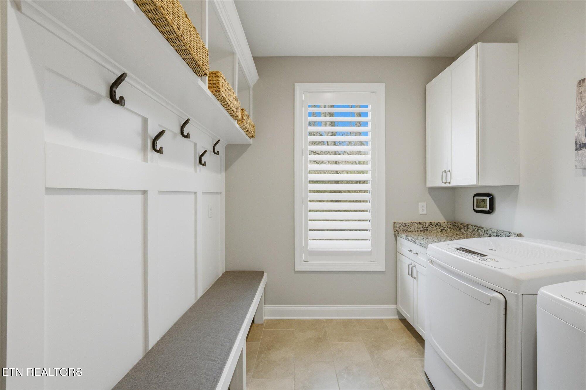 162 Tsuhdatsi Way Loudon, TN 37774 - Photo 37 of 60 33-162-Tsuhdatsi-Way-Loudon-TN-32