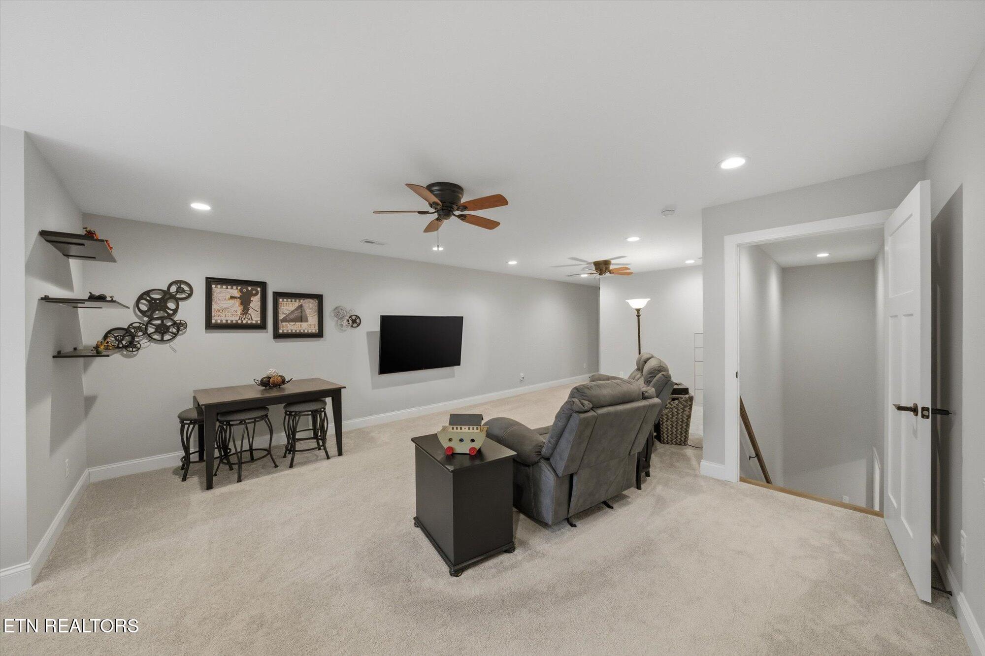 162 Tsuhdatsi Way Loudon, TN 37774 - Photo 40 of 60 36-162-Tsuhdatsi-Way-Loudon-TN-35