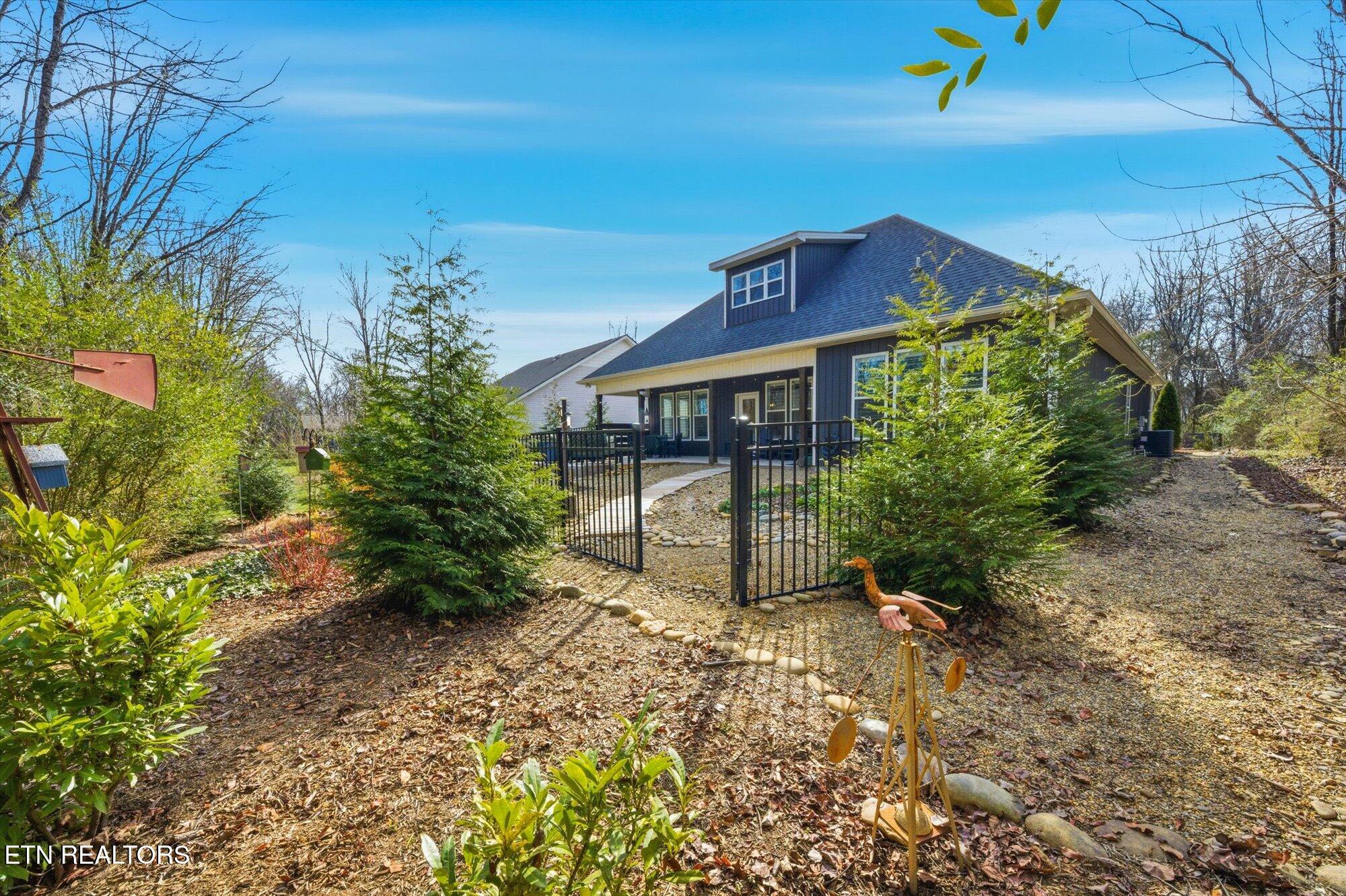 162 Tsuhdatsi Way Loudon, TN 37774 - Photo 43 of 60 43-162-Tsuhdatsi-Way-Loudon-TN-42