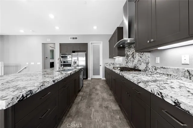 $1,699,000 | 115 Frame, Irvine, CA 92618