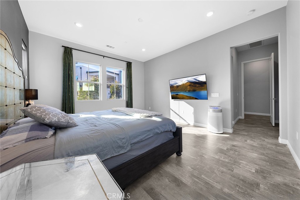 115 Frame Irvine, CA 92618 - Photo 33 of 70