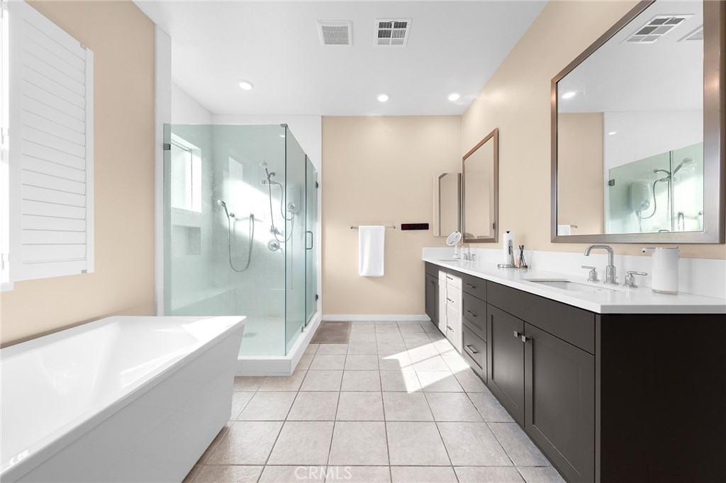 115 Frame Irvine, CA 92618 - Photo 34 of 70