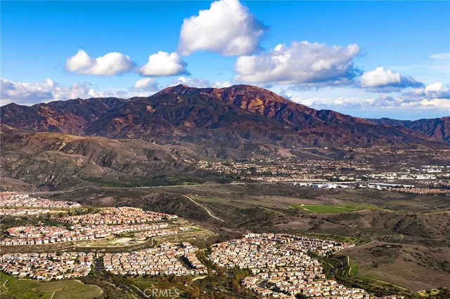 $1,699,000 | 115 Frame, Irvine, CA 92618