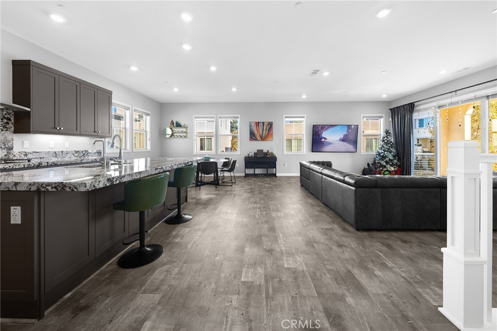 115 Frame Irvine, CA 92618 - Photo 6 of 70