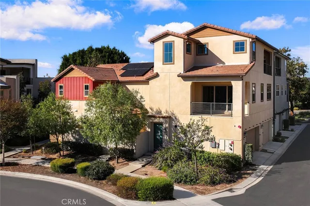 $1,699,000 | 115 Frame, Irvine, CA 92618