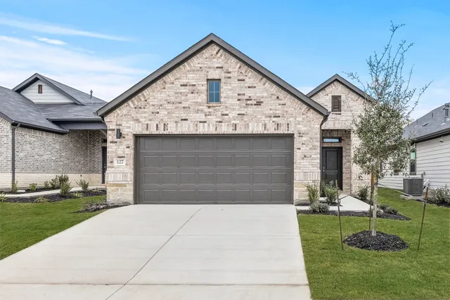 $274,990 | 127 Tolo Drive, Elgin, TX 78621
