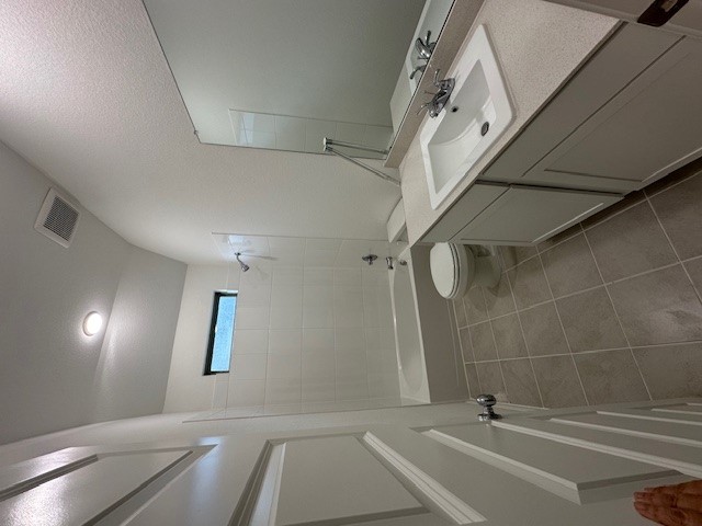 127 Tolo Drive Elgin, TX 78621 - Photo 13 of 30