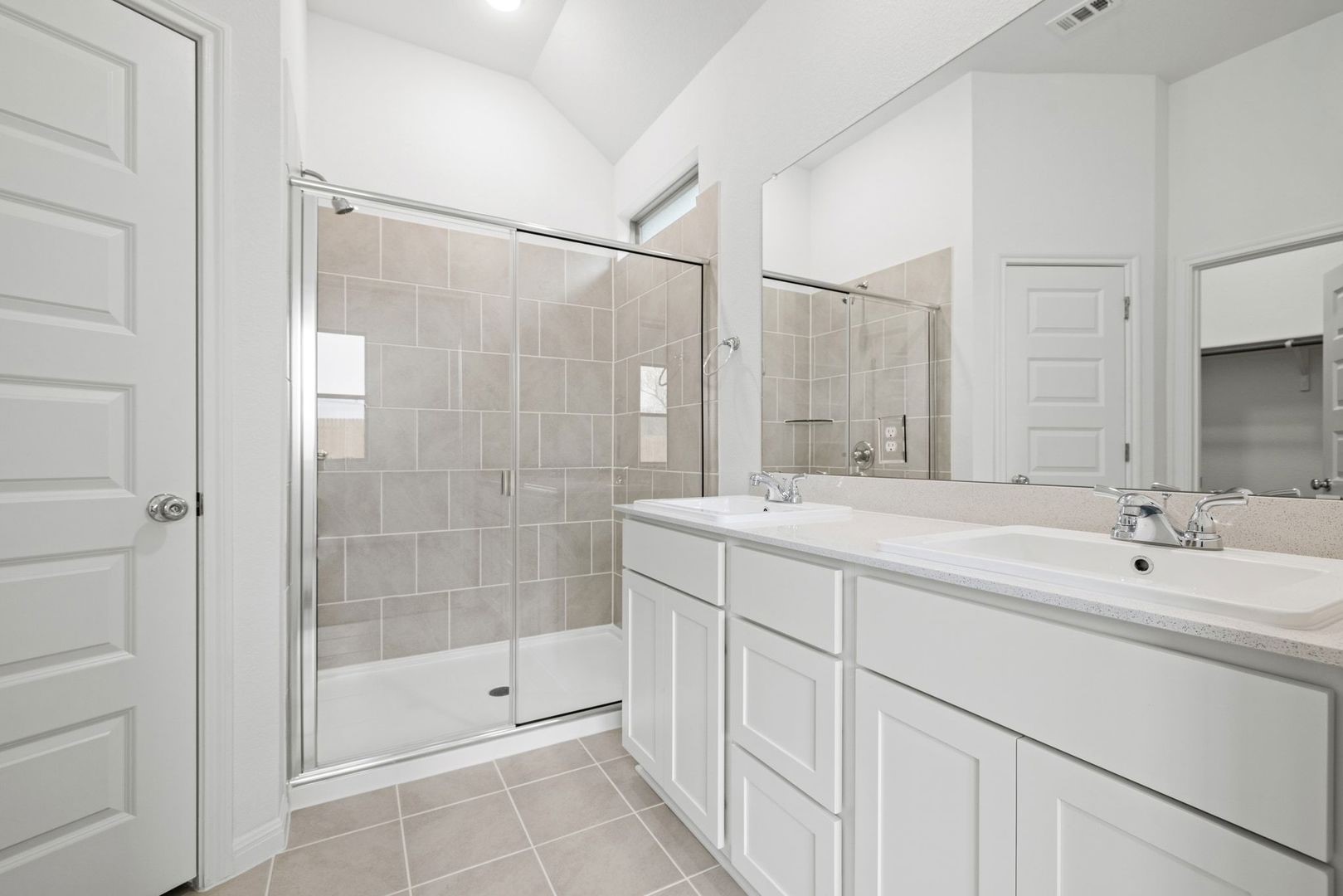 127 Tolo Drive Elgin, TX 78621 - Photo 14 of 39