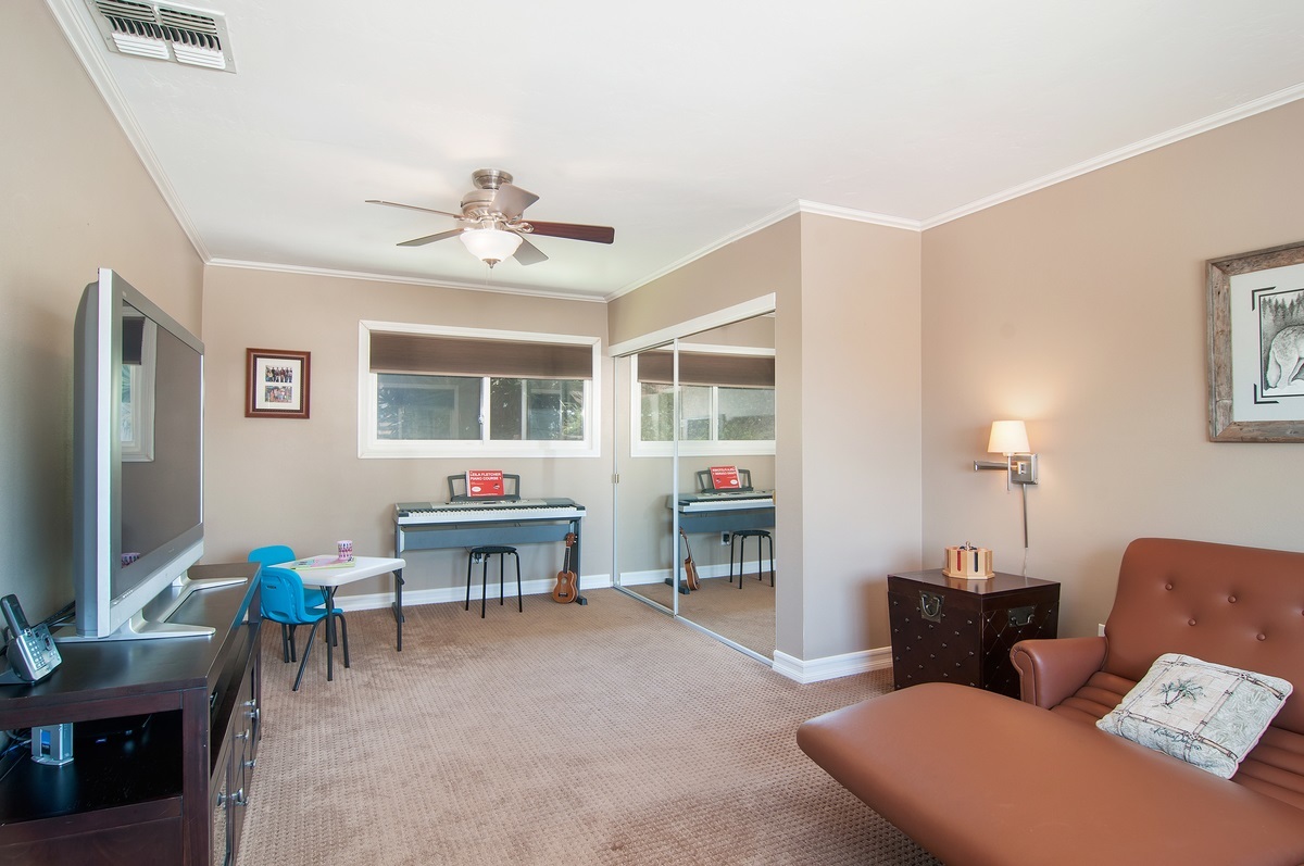 4075 Corolyn Drive La Mesa, CA 91941 - Photo 14 of 25