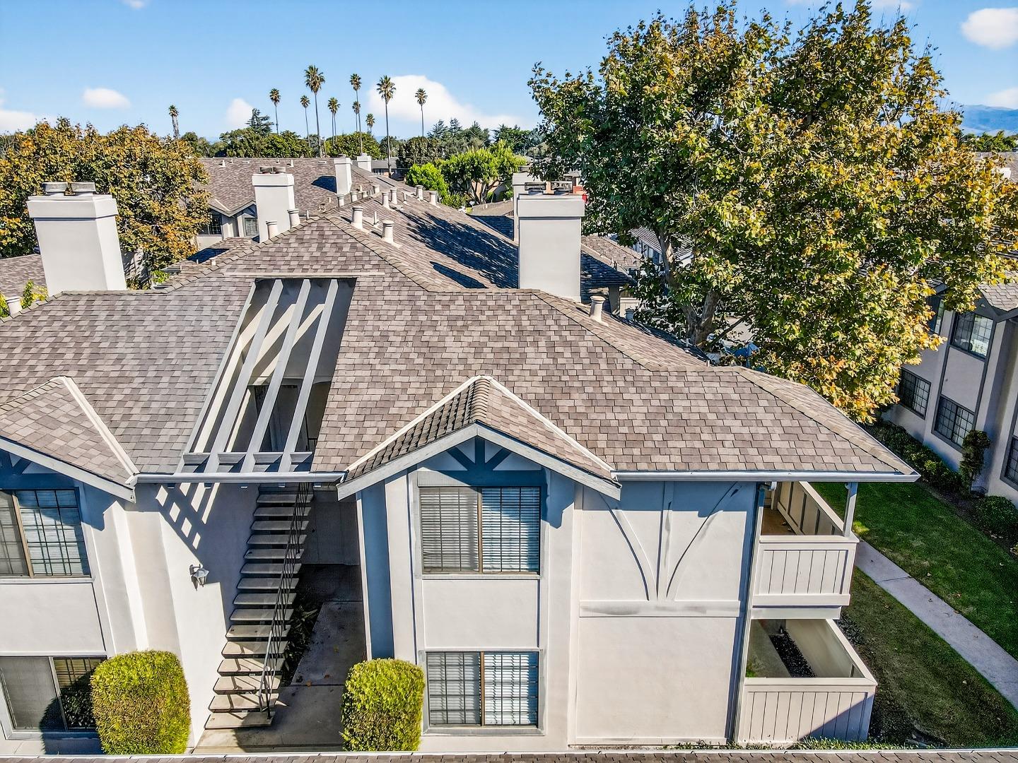 1056 Padre Drive, Unit 8 Salinas, CA 93901 - Photo 4 of 43 a view of a house with a balcony