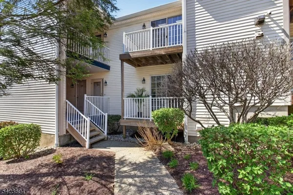 $2,500 | 252 Potomac Drive, Bernards, NJ 07920