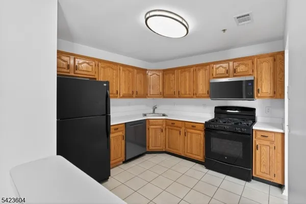 $2,500 | 252 Potomac Drive, Bernards, NJ 07920