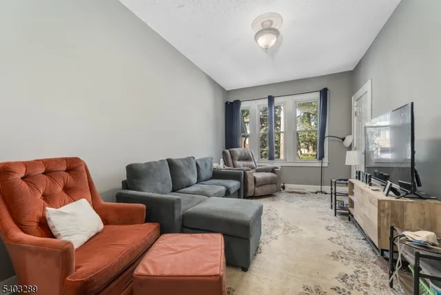 $975,000 | 49 Caldwell Place, Unit 5, Springfield, NJ 07081