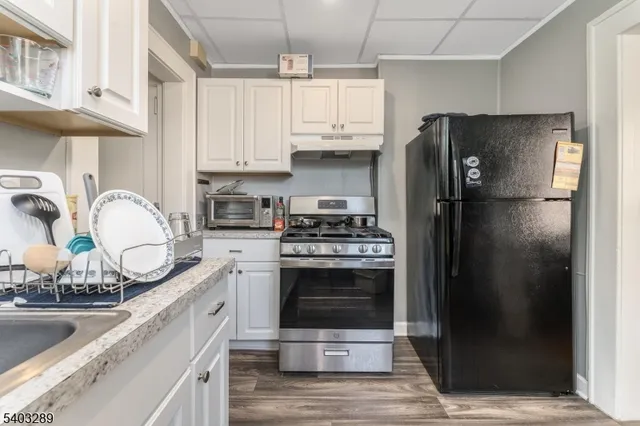 $975,000 | 49 Caldwell Place, Unit 5, Springfield, NJ 07081