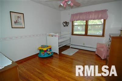 3533 Cleveland Street Clinton, IA 52732 - Photo 13 of 24 Gallery Image 13