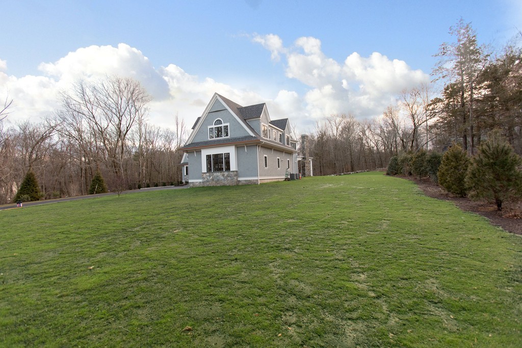 314 Glen Road Weston, MA 02493 - Photo 18 of 18