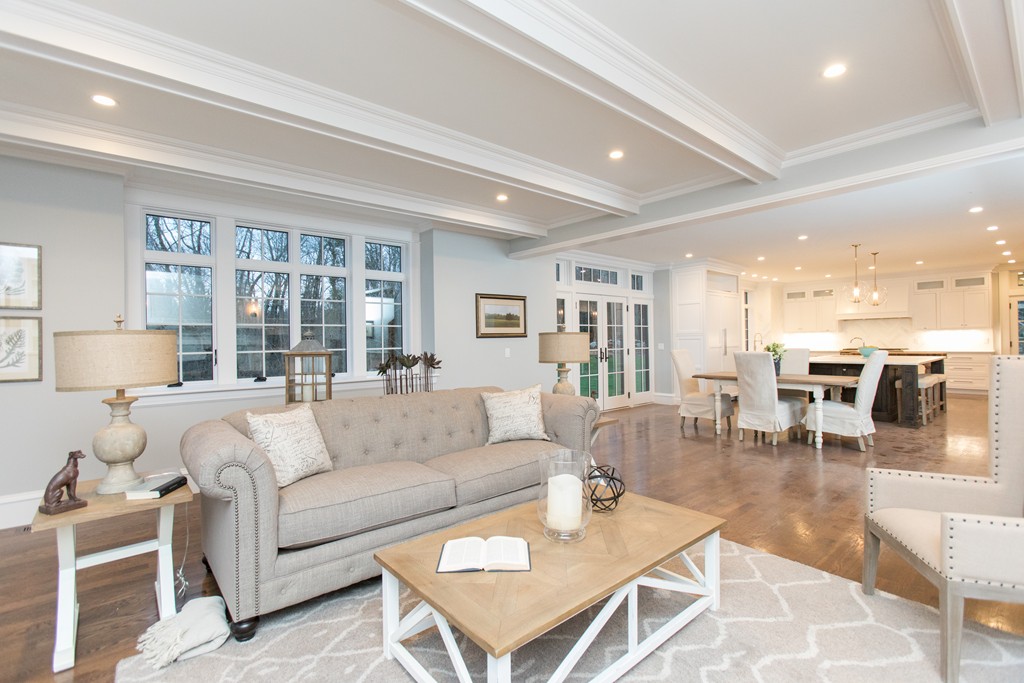 314 Glen Road Weston, MA 02493 - Photo 9 of 18