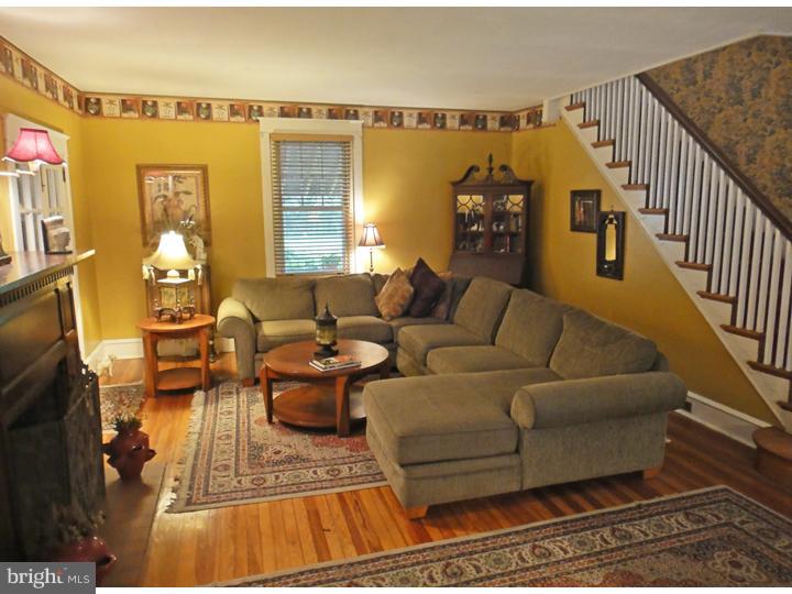 1124 Welsh Road Philadelphia, PA 19115 - Photo 3 of 19