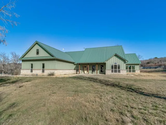 $950,000 | 1079 Mountain Bluebird Court, Graford, TX 76449