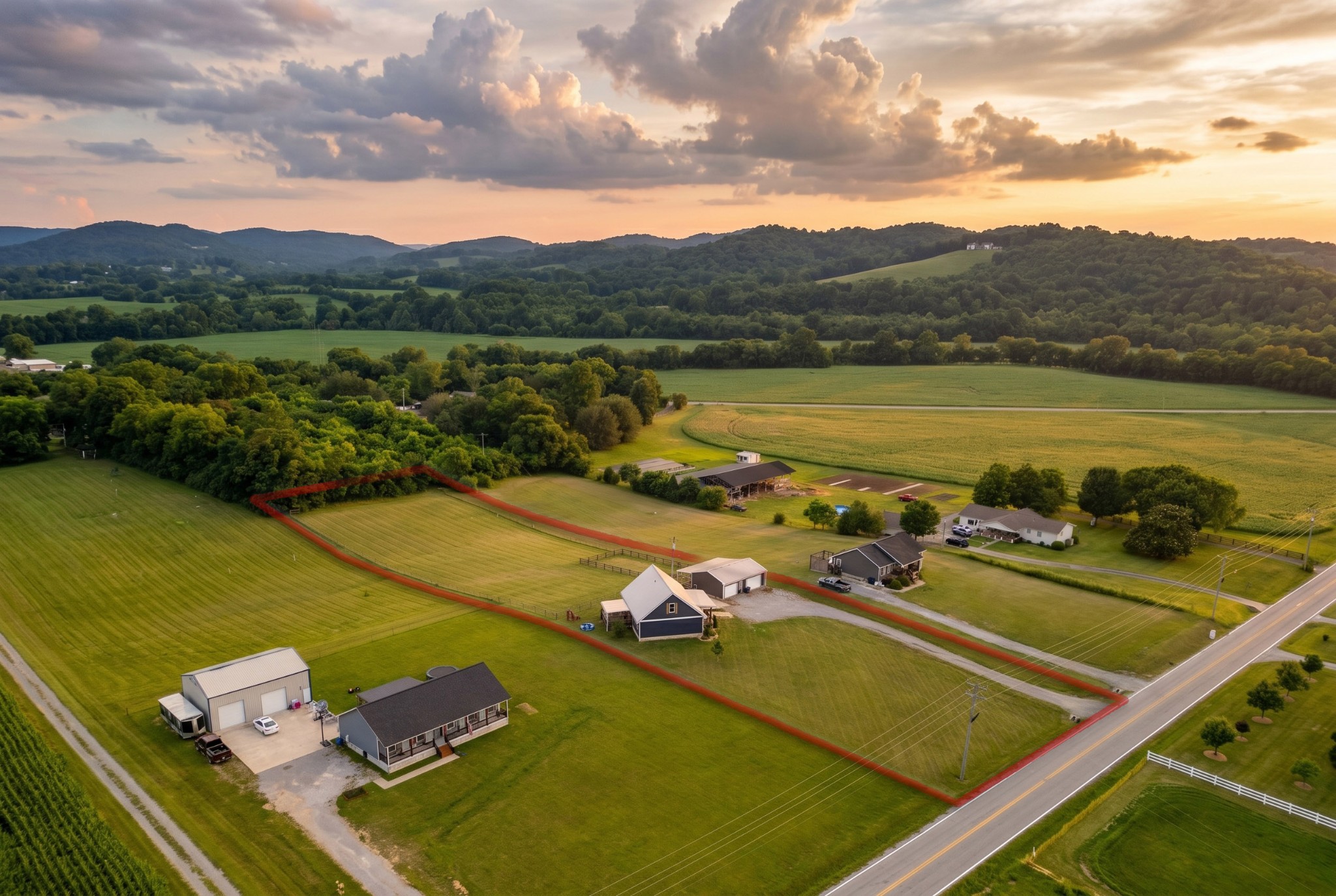 425 Hickman Road Liberty, TN 37095 - Photo 3 of 59