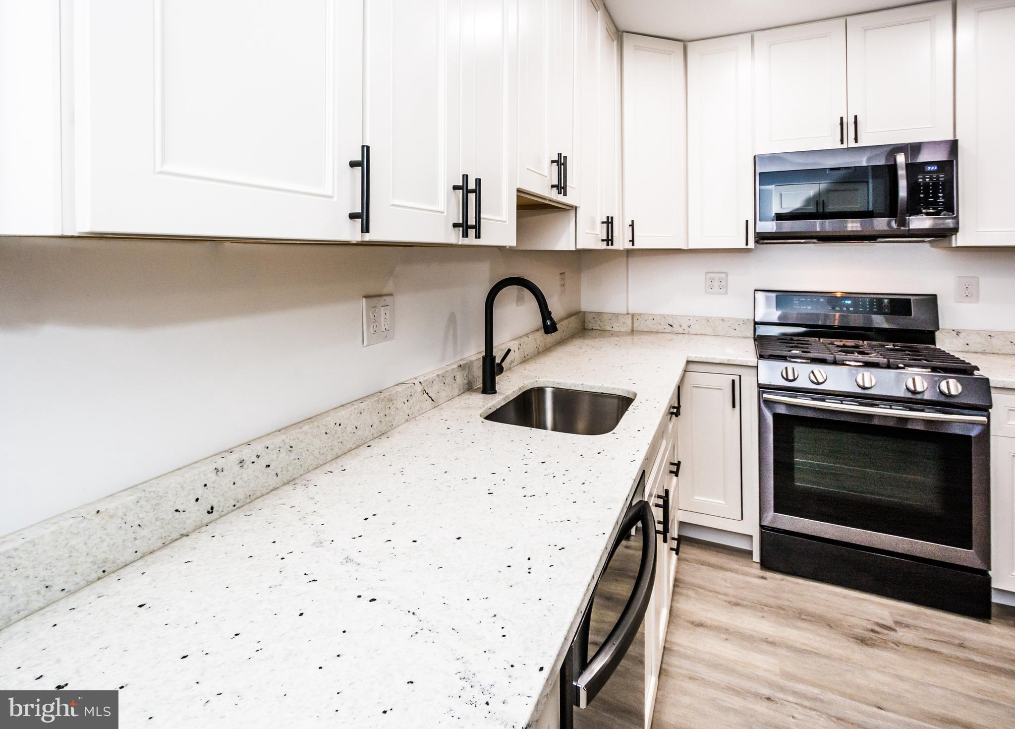 8330 Kendale Road Parkville, MD 21234 - Photo 14 of 40