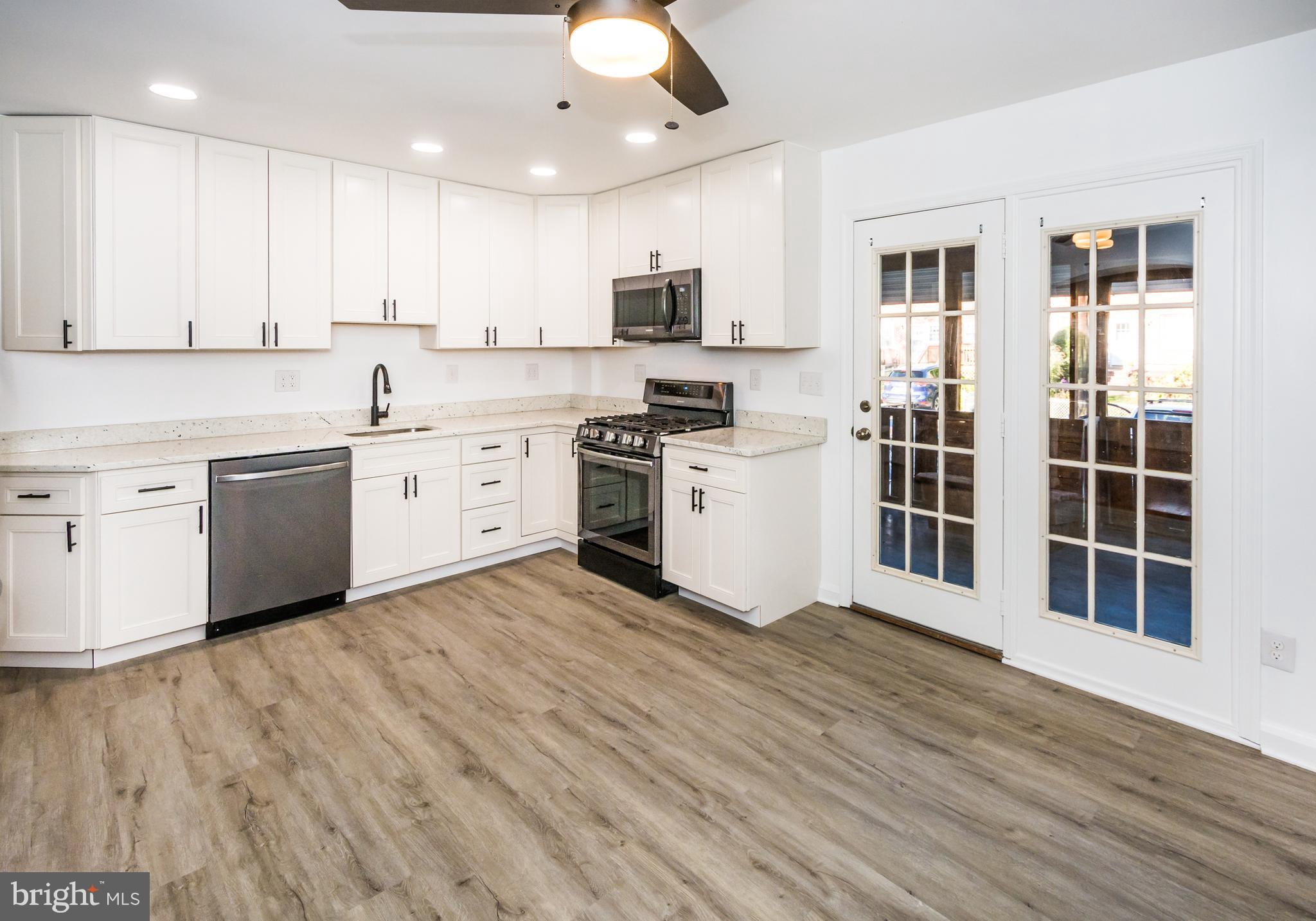 8330 Kendale Road Parkville, MD 21234 - Photo 15 of 40