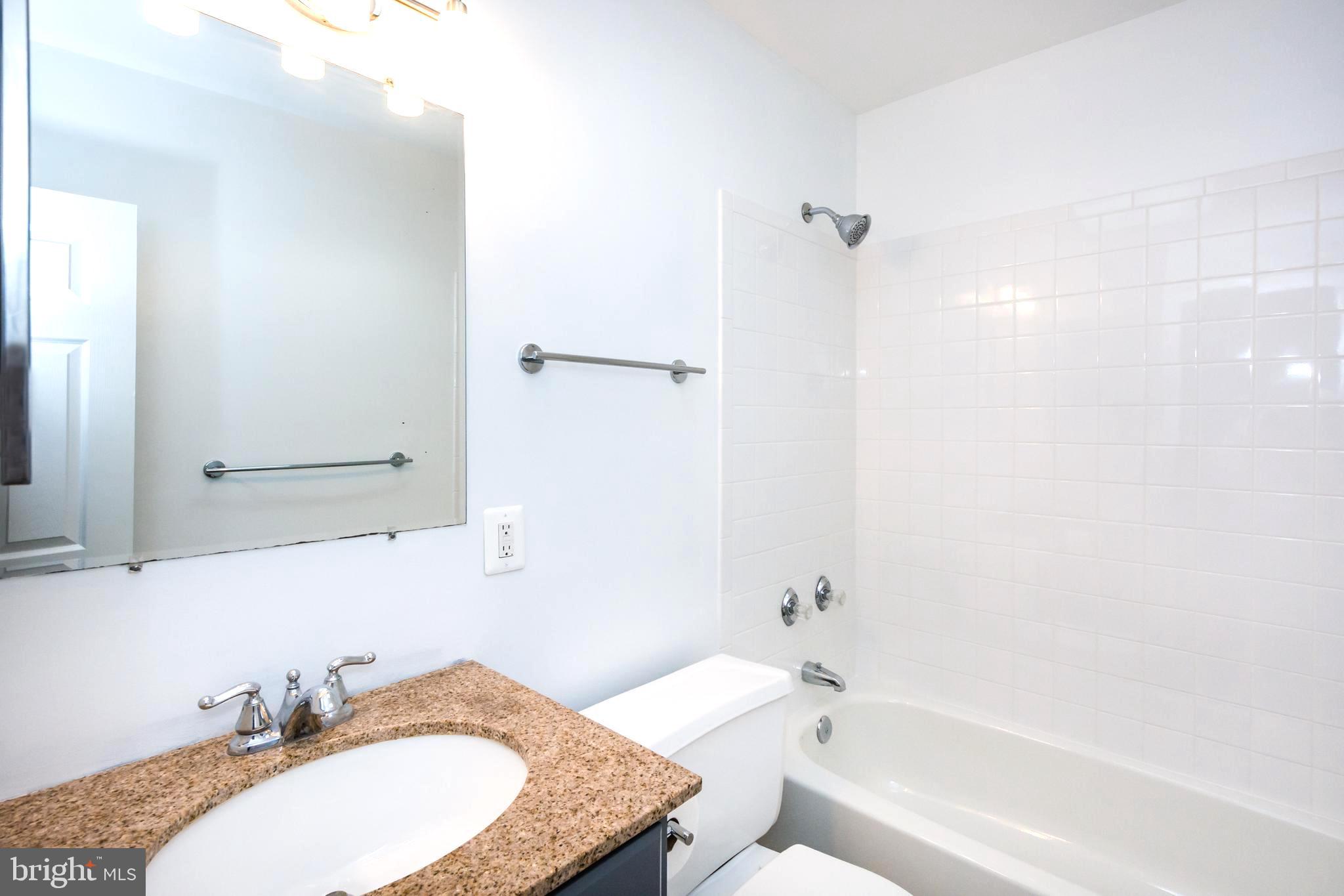 8330 Kendale Road Parkville, MD 21234 - Photo 19 of 40
