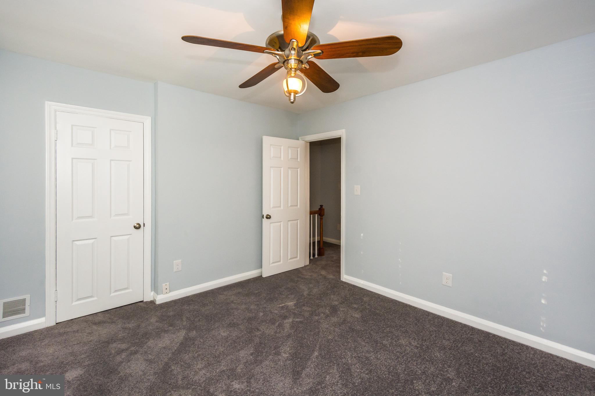 8330 Kendale Road Parkville, MD 21234 - Photo 20 of 40