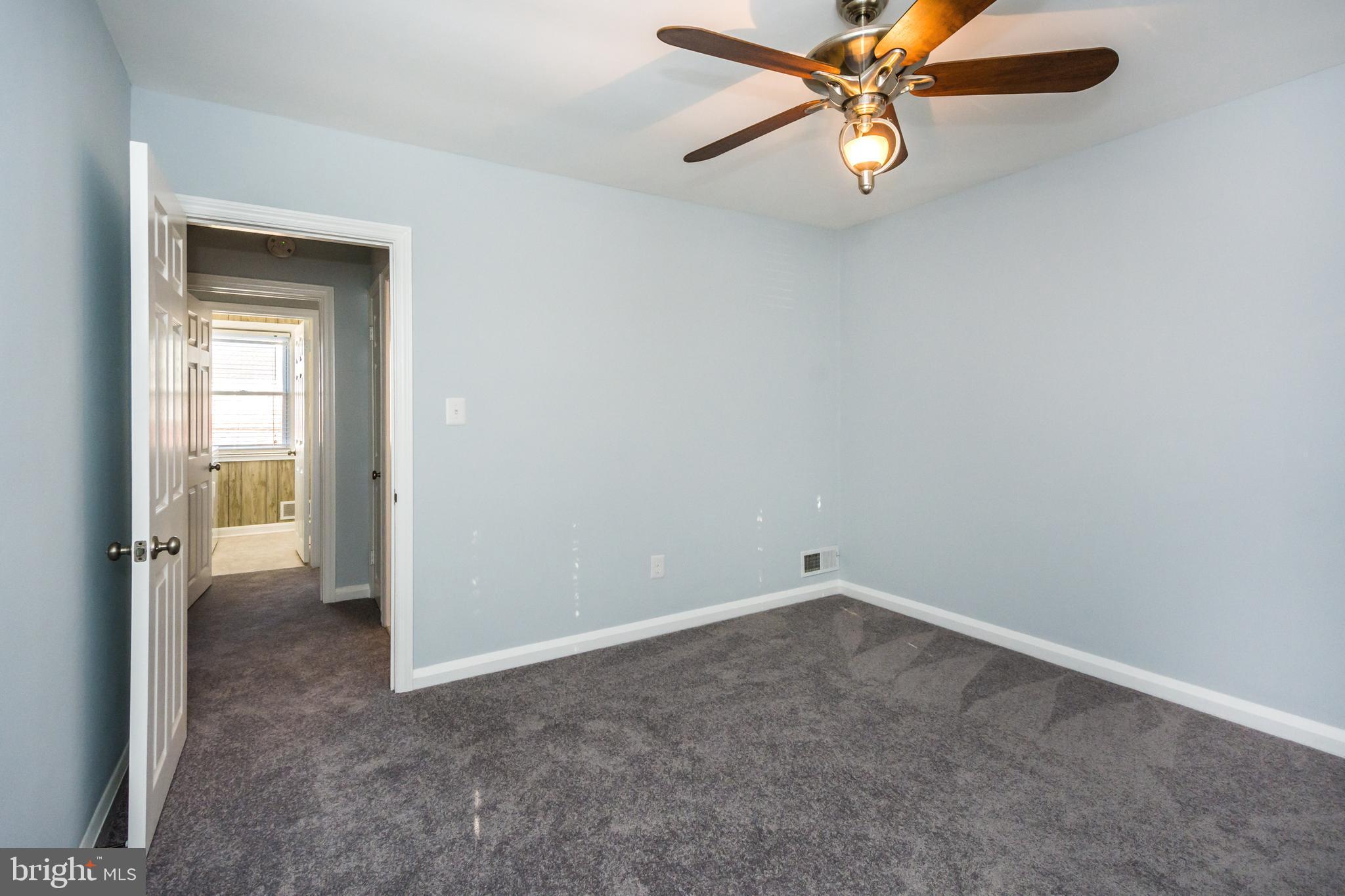 8330 Kendale Road Parkville, MD 21234 - Photo 21 of 40
