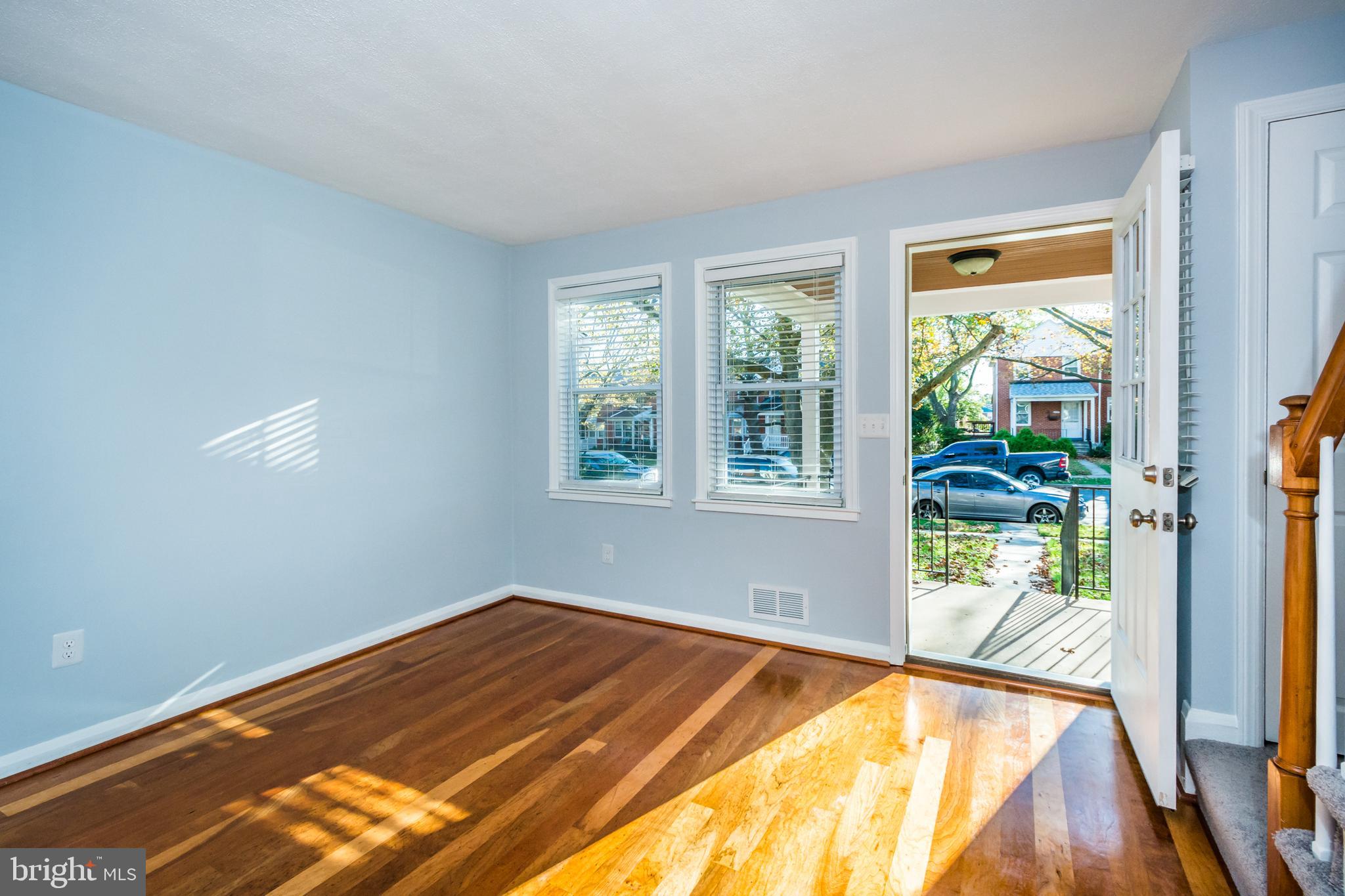 8330 Kendale Road Parkville, MD 21234 - Photo 7 of 40